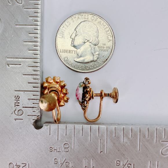 Vintage 1940s Guilloche Rose Rhinestone Gold Tone Screw Back Earrings Dainty - Picture 10 of 10